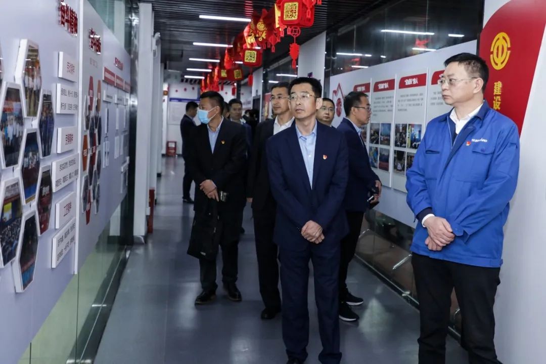 以党建促业务，以业务强党建——青岛西海岸公用事业集团考察xingkong星空平台（中国）集团智能