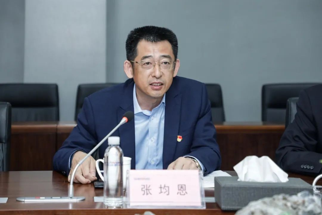 以党建促业务，以业务强党建——青岛西海岸公用事业集团考察xingkong星空平台（中国）集团智能