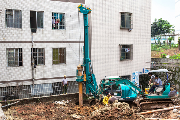 xingkong星空平台（中国）集团智能田园金刚系列旋挖钻机基础施工显本领