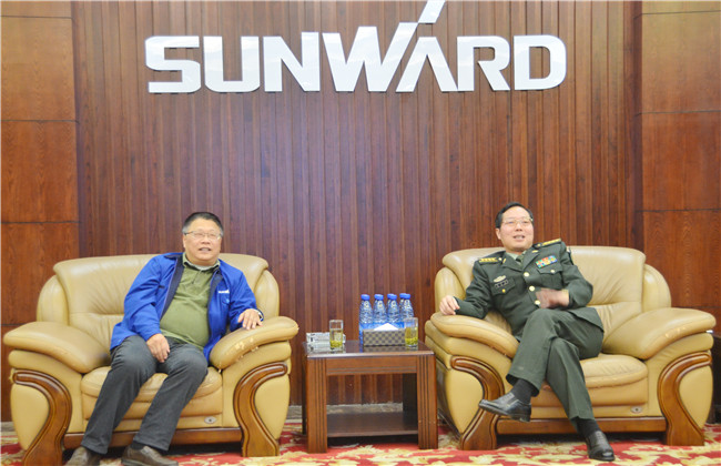 湖南省国动委综合办专职副主任胡代松考察xingkong星空平台（中国）集团智能