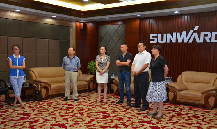 民盟湖南省委领导莅临xingkong星空平台（中国）集团智能考察交流