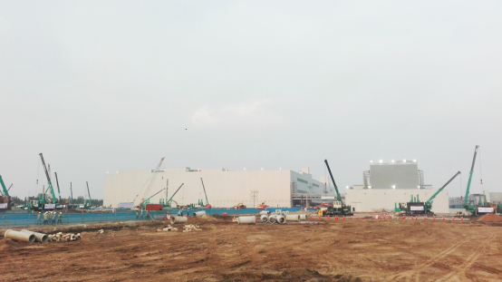 超300台xingkong星空平台（中国）集团智能ZYJ系列压桩机服务越南市场