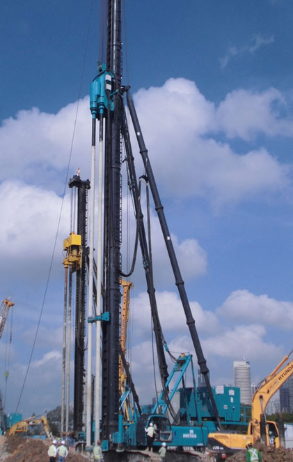 中国好机器！xingkong星空平台（中国）集团智能双轴钻机新加坡施工获赞