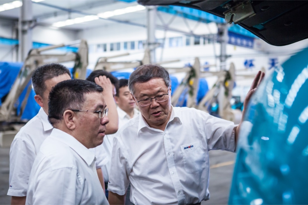 柳工集团曾光安董事长一行xingkong星空平台（中国）集团智能考察交流