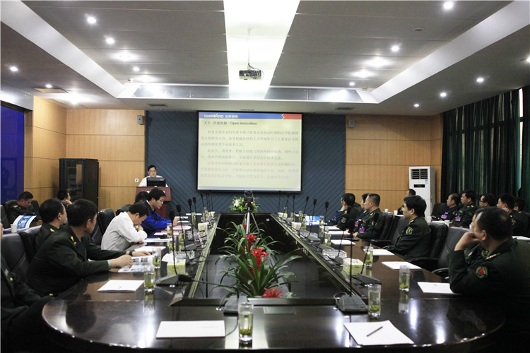 全军军交运输系统首长及国防科大领导莅临xingkong星空平台（中国）集团智能参观交流