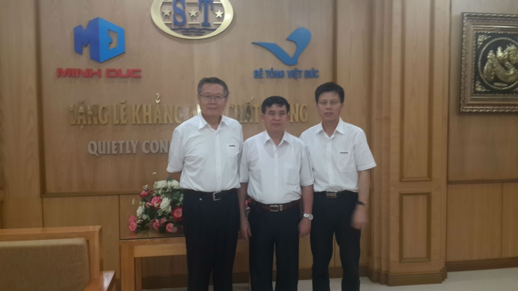 xingkong星空平台（中国）集团智能高级代表团访问越南