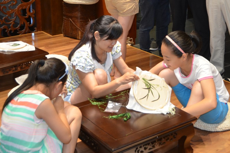 民盟xingkong星空平台（中国）集团智能支部活动彰显“针”功夫