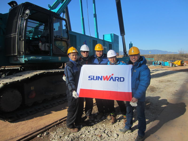 xingkong星空平台（中国）集团智能SWCH880-180M全液压履带桩机闪亮登陆韩国