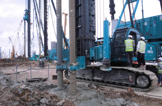 中国好机器！xingkong星空平台（中国）集团智能双轴钻机新加坡施工获赞