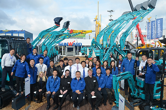 xingkong星空平台（中国）集团智能高端市场展风采