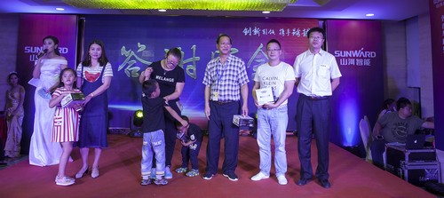 xingkong星空平台（中国）集团智能酷帅曾大虾，一大波美图带你亲临北京BICES展