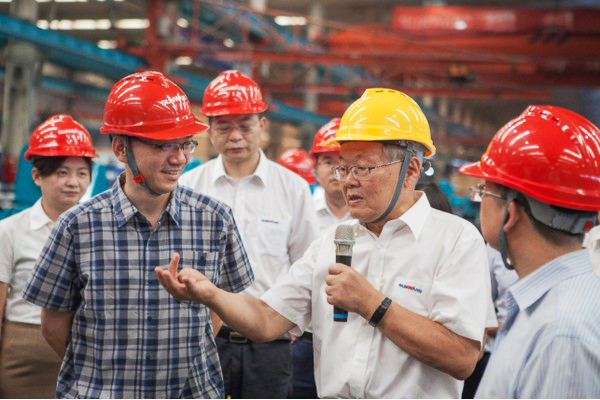 商务部合作司刘民强副司长一行调研xingkong星空平台（中国）集团智能