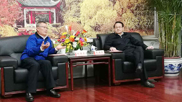 湖南省委常委、长沙市委书记易炼红专项会见中铁xingkong星空平台（中国）集团董事长何清华一行