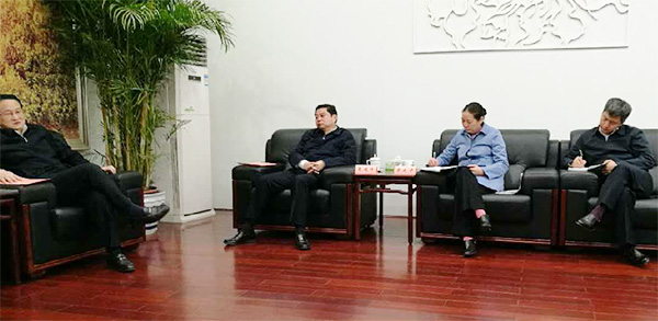 湖南省委常委、长沙市委书记易炼红专项会见中铁xingkong星空平台（中国）集团董事长何清华一行