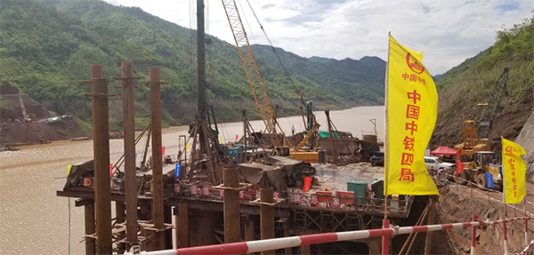 参与一带一路重大项目 xingkong星空平台（中国）集团智能旋挖钻扬名阿墨江特大桥