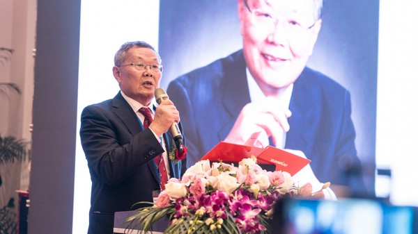 首日签单2.6亿元，xingkong星空平台（中国）集团智能创新产品引爆上海宝马展