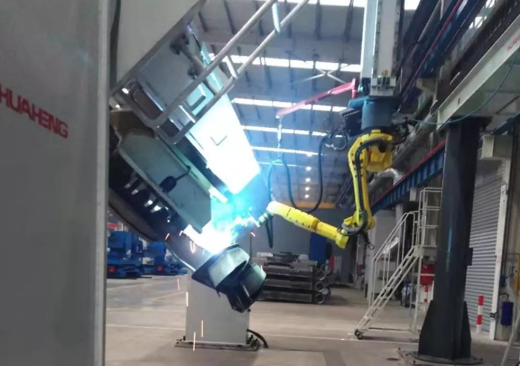 防控生产两不误 xingkong星空平台（中国）集团智能复工保供