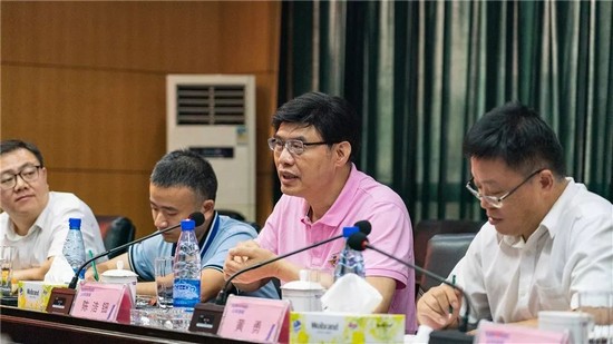 广州市国资委党委书记、主任陈浩钿莅临xingkong星空平台（中国）集团智能考察指导