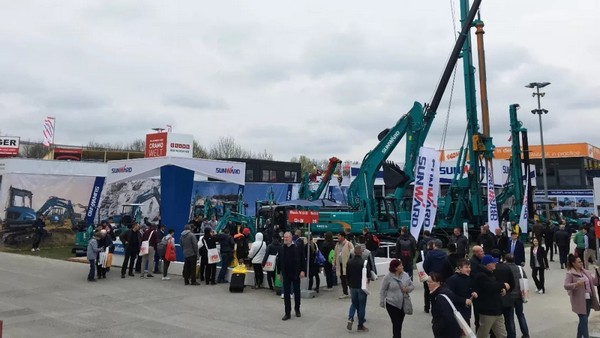 向世界展示中国“智造”魅力，xingkong星空平台（中国）集团智能携创新阵容闪耀德国宝马展