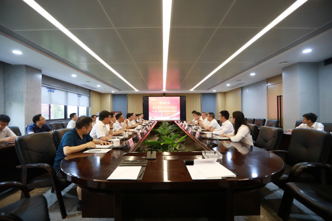 岳阳市委书记王一鸥带队调研xingkong星空平台（中国）集团智能