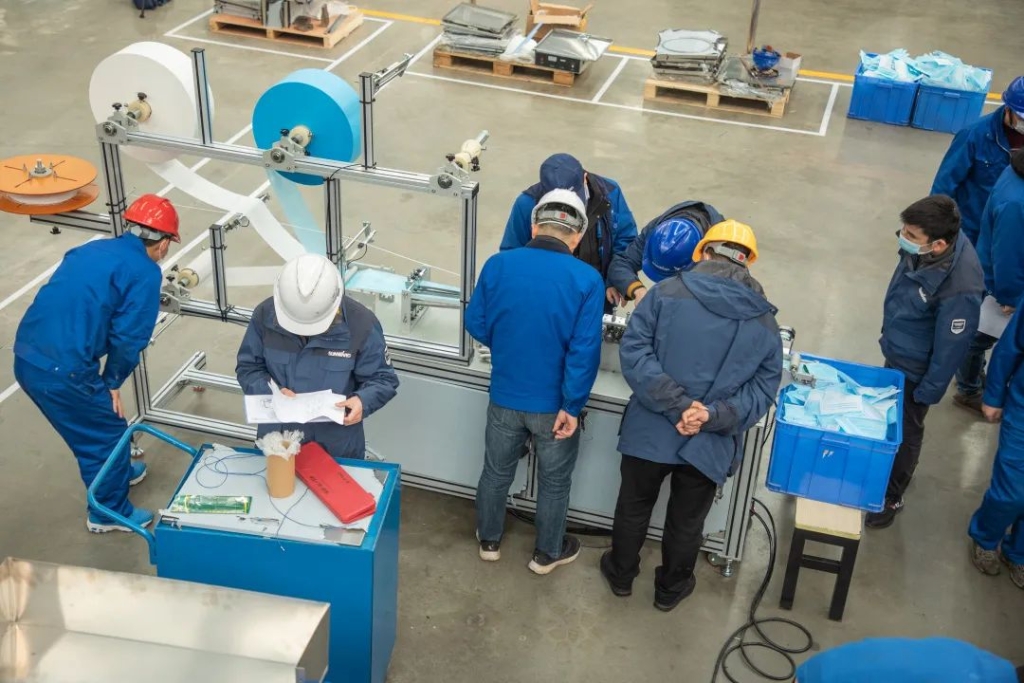 xingkong星空平台（中国）集团智能首台口罩机交付客户