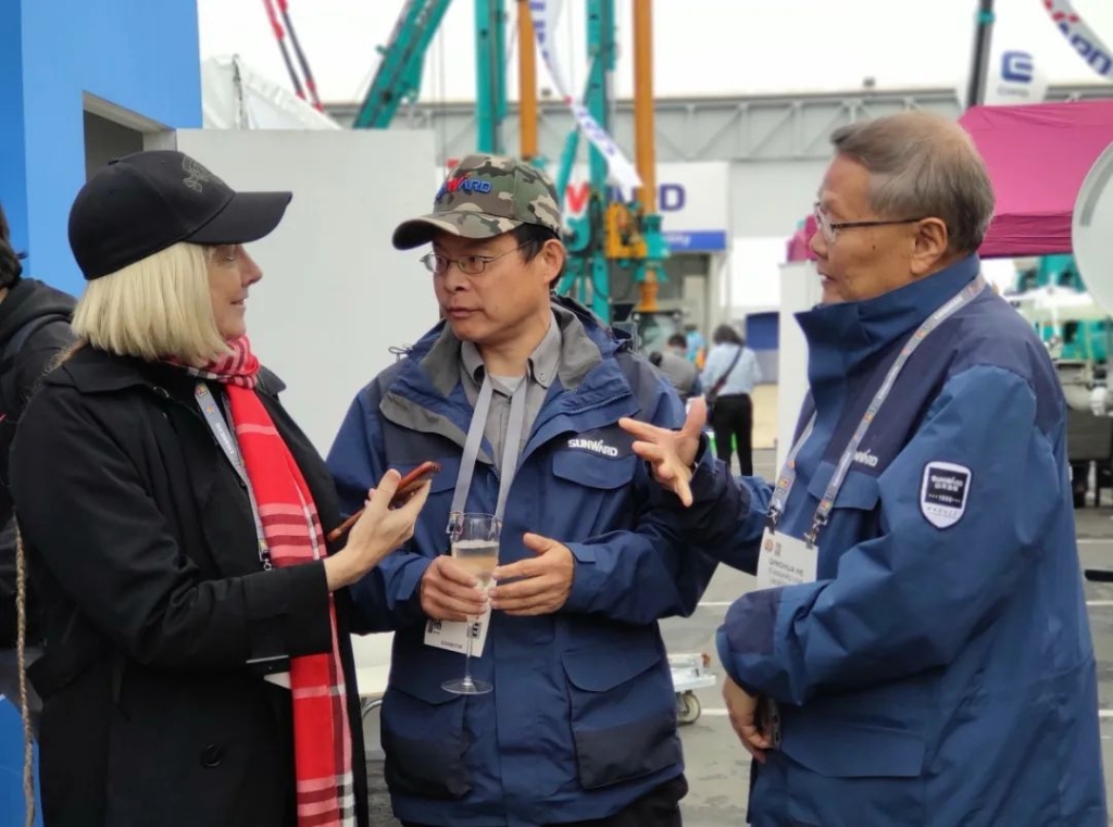 xingkong星空平台（中国）集团智能全新亮相美国工程机械展