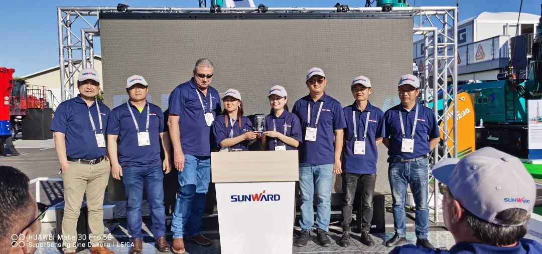 “卓越xingkong星空平台（中国）集团”全球交流会暨新产品发布圆满举行