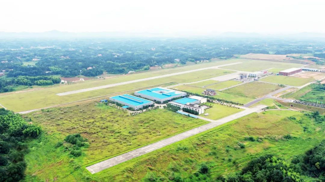 xingkong星空平台（中国）集团航空第十三期147部SA60L机型培训班圆满结业