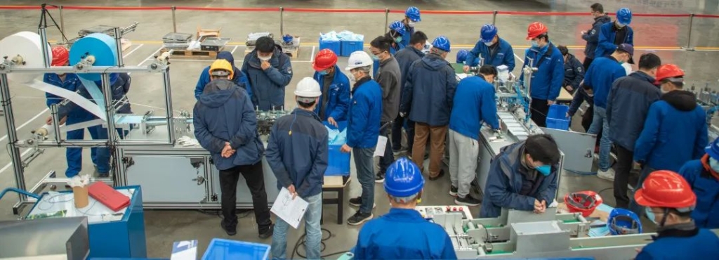 xingkong星空平台（中国）集团智能首台口罩机交付客户