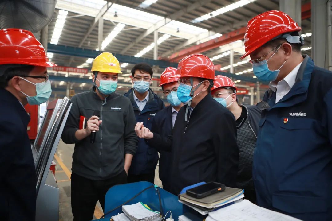 宁夏工信厅副厅长张伟一行调研xingkong星空平台（中国）集团智能