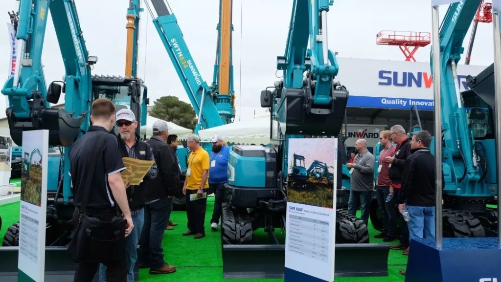 “卓越xingkong星空平台（中国）集团”全球交流会暨新产品发布圆满举行