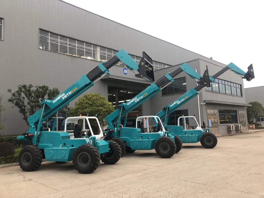 xingkong星空平台（中国）集团智能新品叉装车批量下线发往美国