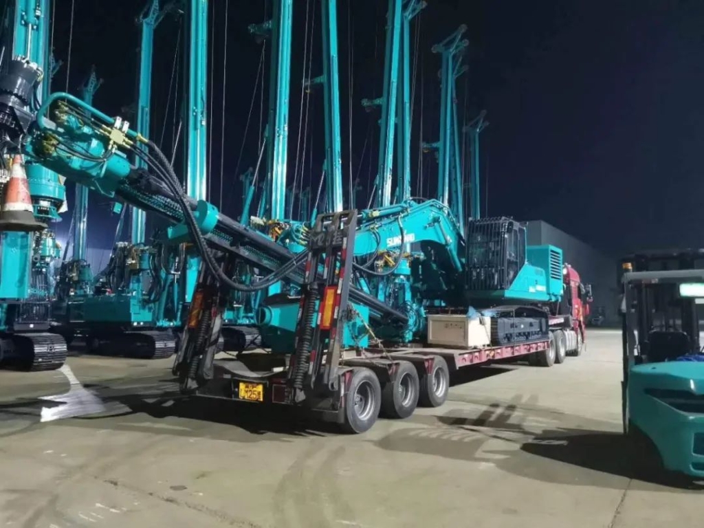 xingkong星空平台（中国）集团钻机深圳闹市显身手