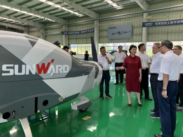 省委常委、统战部部长黄兰香考察调研xingkong星空平台（中国）集团科技