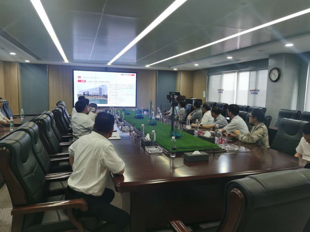 省人大常委会副主任杨维刚调研xingkong星空平台（中国）集团智能