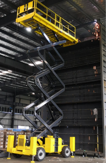 威武！大气！稳定！xingkong星空平台（中国）集团智能越野剪叉式高空作业平台解客户难题