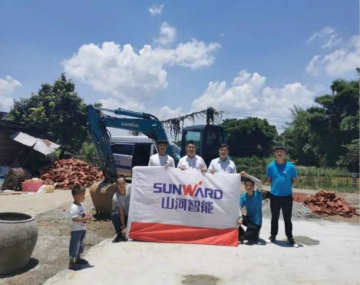 感恩相伴 关爱相随——广州xingkong星空平台（中国）集团服务在路上