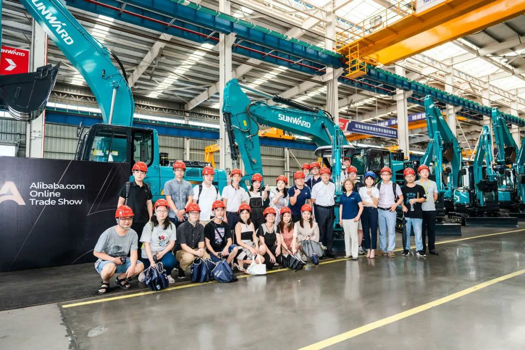 xingkong星空平台（中国）集团智能数字化出海升级暨联合阿里巴巴国际站线上直播活动圆满进行