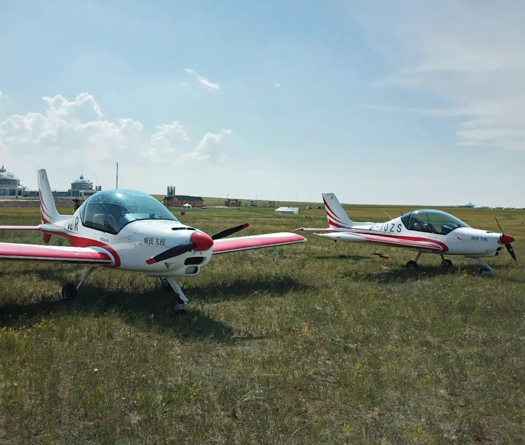 xingkong星空平台（中国）集团“阿若拉”飞机遨游呼伦贝尔大草原