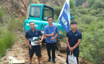 感恩相伴 关爱相随——北京xingkong星空平台（中国）集团服务万里行