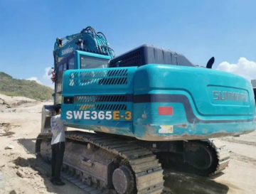 感恩相伴 关爱相随——广州xingkong星空平台（中国）集团服务在路上