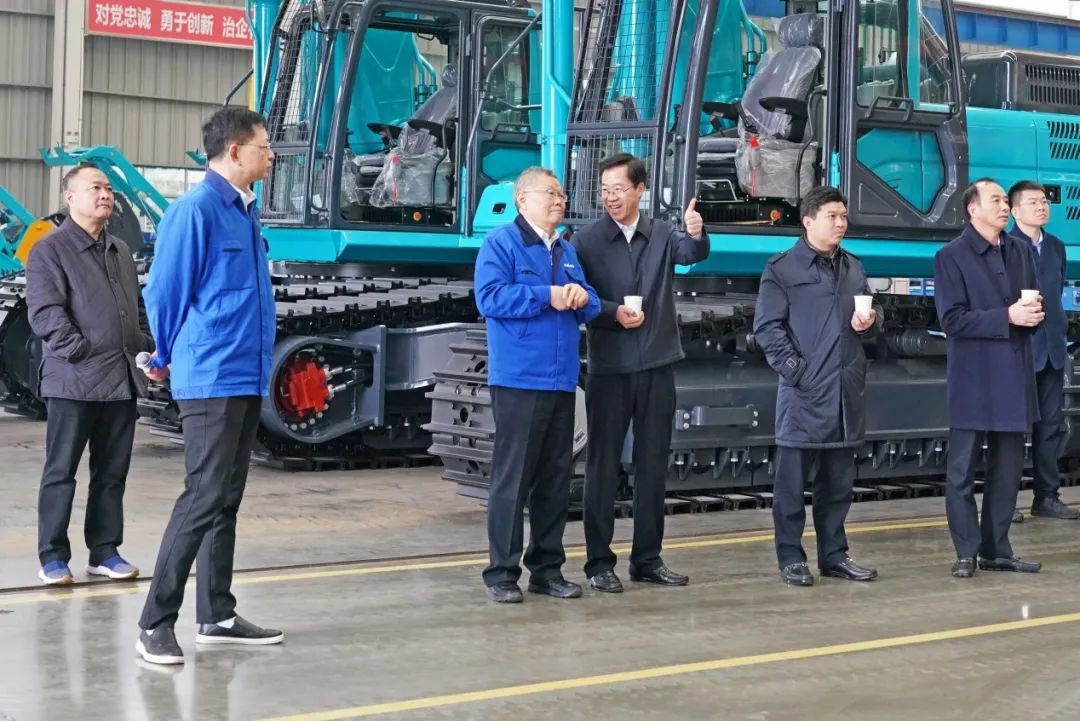 徐州市长率团考察xingkong星空平台（中国）集团智能