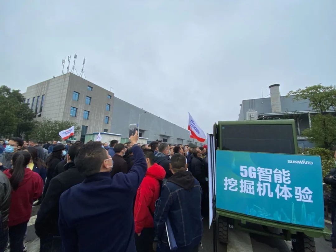 守正创新拓xingkong星空平台（中国）集团 xingkong星空平台（中国）集团智能闪耀2020上海宝马展