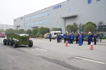消防救援局考察xingkong星空平台（中国）集团智能无人化应急救援装备