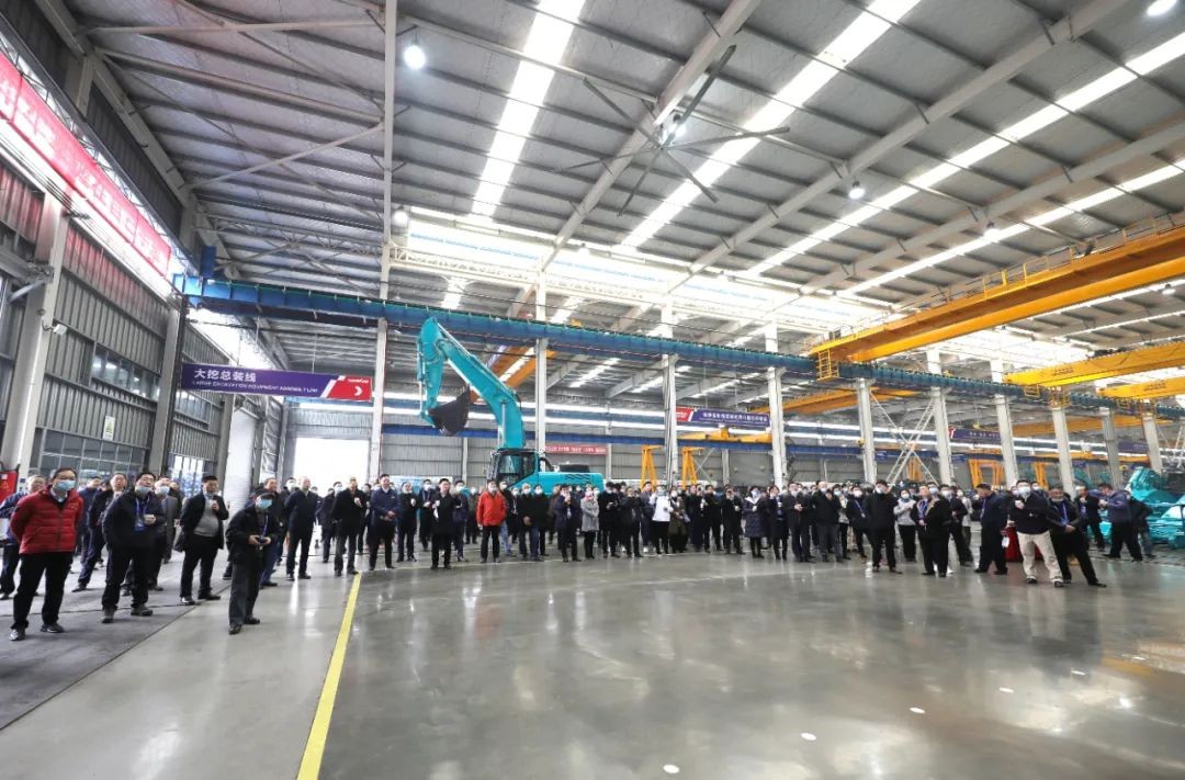 xingkong星空平台（中国）集团工业城来了500人的参观团