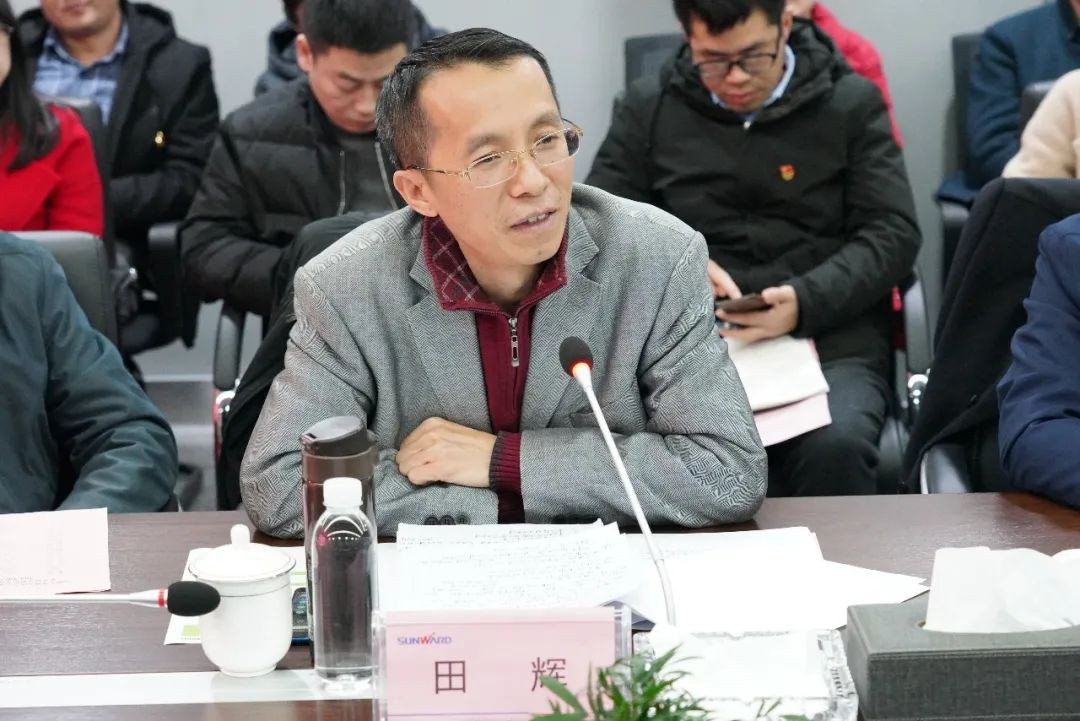 省工信厅青年干部理论学习走进xingkong星空平台（中国）集团智能