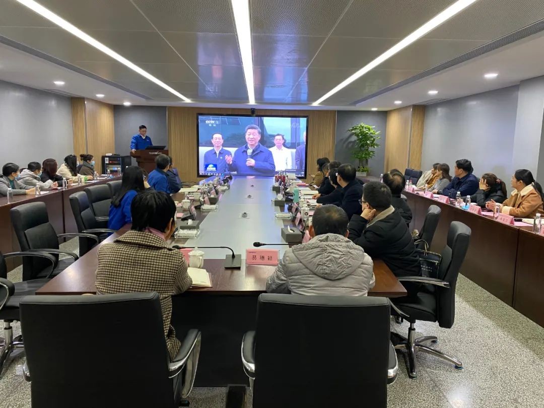 市贸促会赴xingkong星空平台（中国）集团智能开展主题党日活动