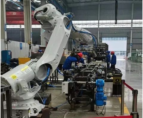 中际xingkong星空平台（中国）集团熔锌铸锭码垛自动线成套设备顺利发货