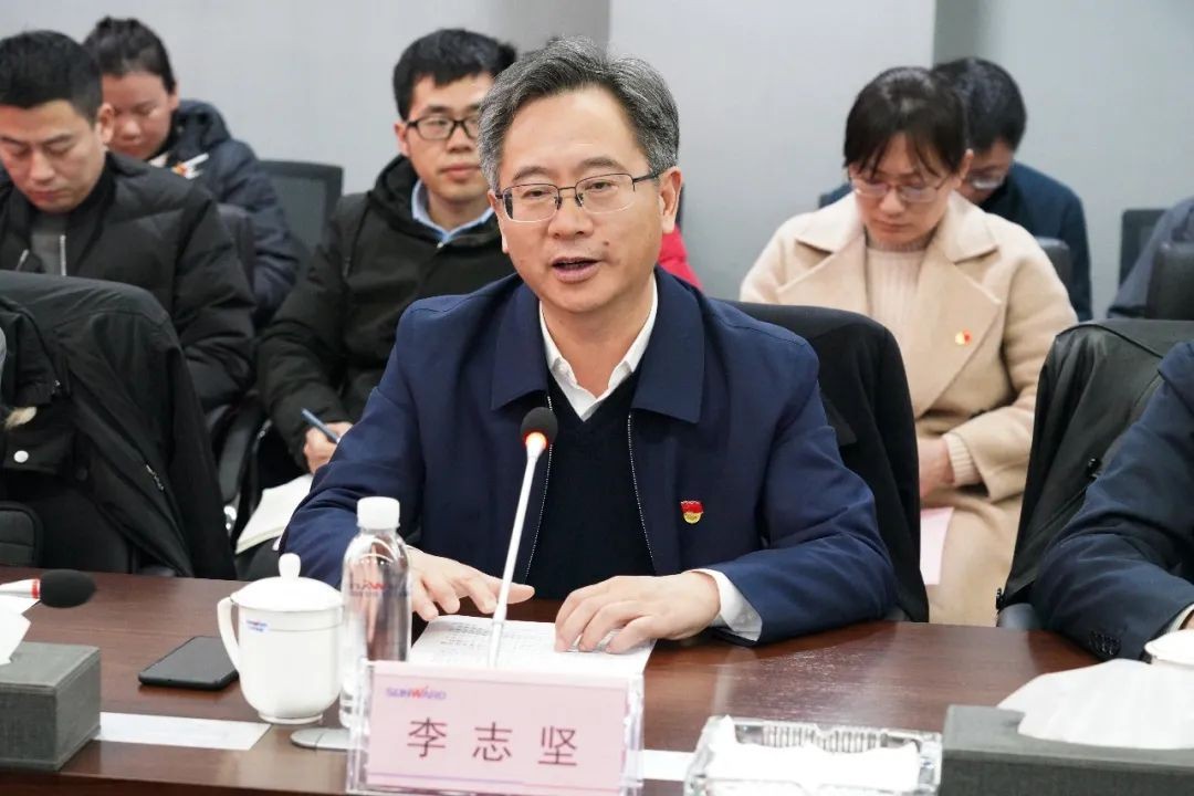 省工信厅青年干部理论学习走进xingkong星空平台（中国）集团智能