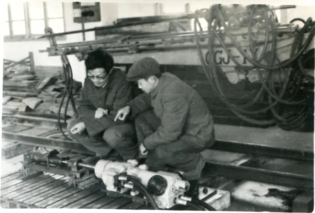 十年两办挖掘机行业年会 xingkong星空平台（中国）集团智能的底气何在